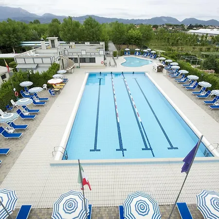 La Pineta Κάμπινγκ