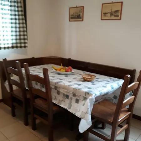 La Pineta Κάμπινγκ *